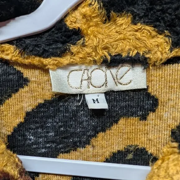 80s Cache Leopard Print Furry Women's Button Up - Picture 5 of 5